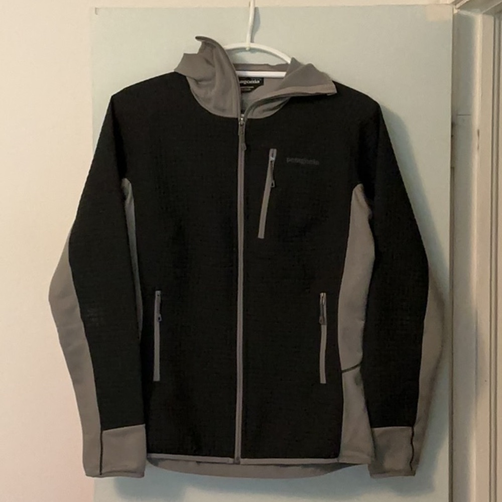 Patagonia Dual Aspect Hoodie mid layer m